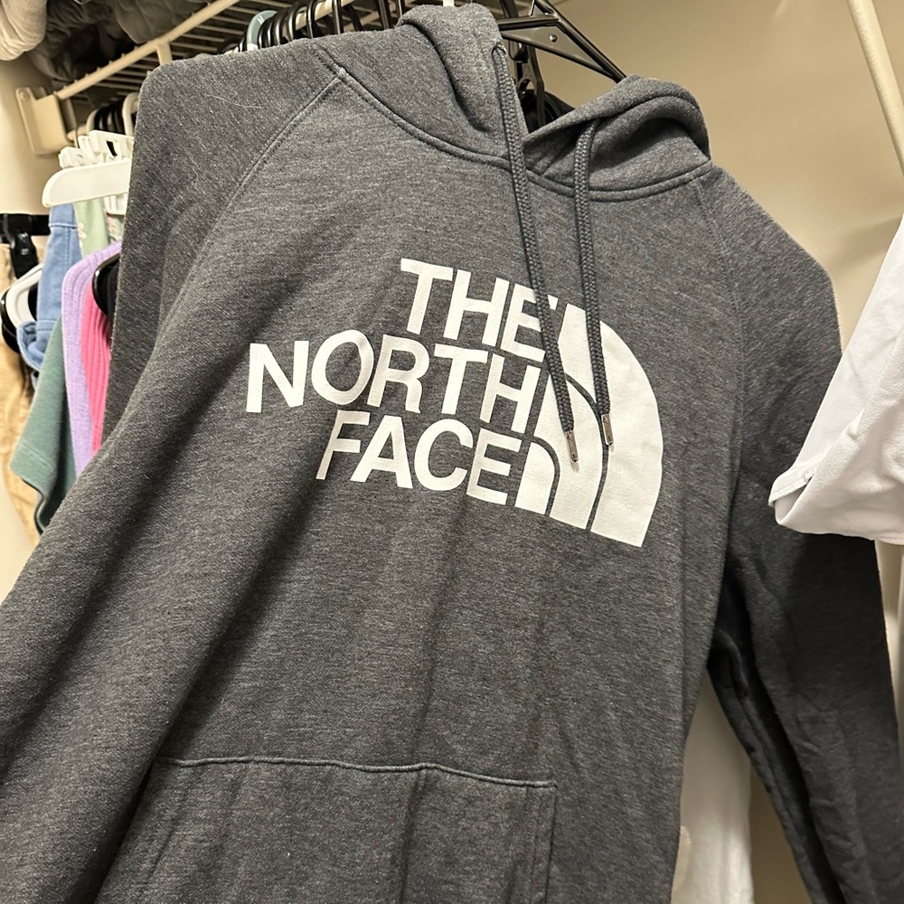 Northface hoodie - Women’s size L